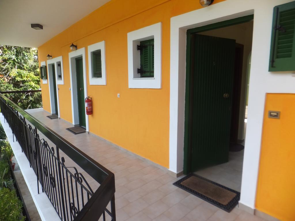Paradise Studios Liapades Ngoại thất bức ảnh